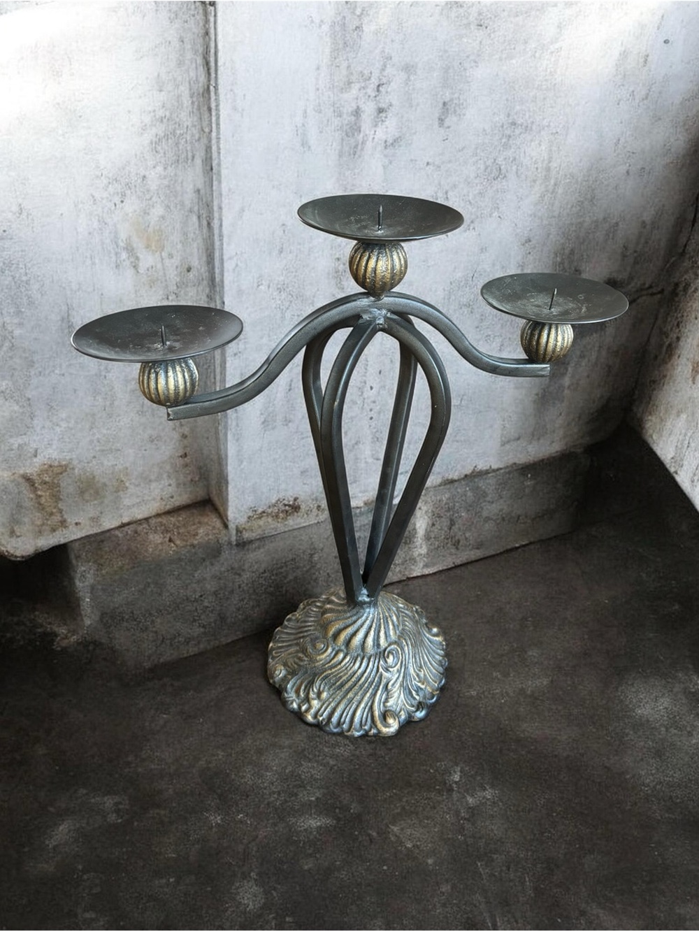 Vintage Castlecore Wrought Iron Gothic 3-Candle Candelabra Holder 14"